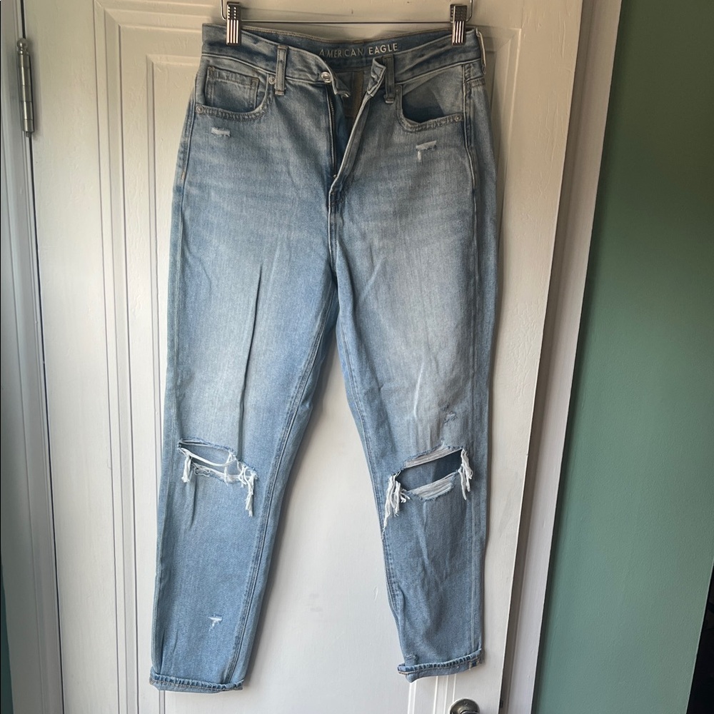 American Eagle Mom Jeans